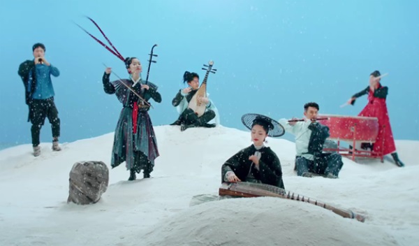 当国乐遇上东方幻想，《王者荣耀》峡谷国乐团用民族乐器演奏玩家故事-第4张图片