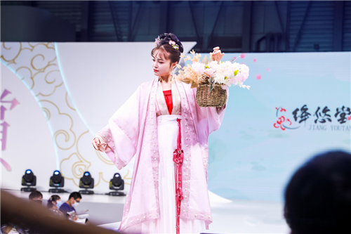 汉服出圈！ChinaJoy首届洛裳华服·赏圆满收官-第2张图片