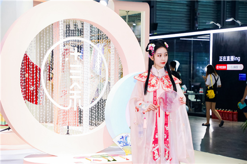 汉服出圈！ChinaJoy首届洛裳华服·赏圆满收官-第8张图片