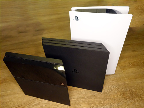 PS5媒体上手视频解禁 手柄广受好评-第1张图片