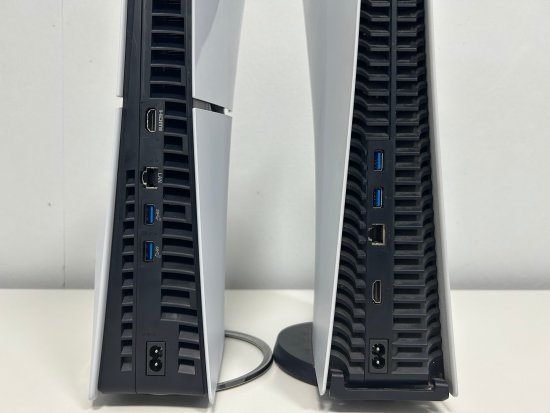 PS5轻薄版主机评测：减重又变小，易用性更好！-第8张图片
