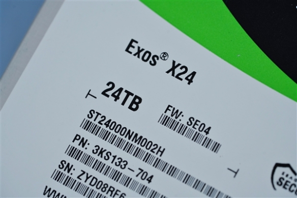 全球首款24TB硬盘！希捷银河Exos X24 24TB图片出炉-第7张图片