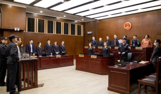 一人死亡,四人中毒,游客的创始人被毒死,被告徐垚在一审中被判处死刑。-第7张图片 一人死亡,四人中毒,游客的创始人被毒死,被告徐垚在一审中被判处死刑。-第7张图片