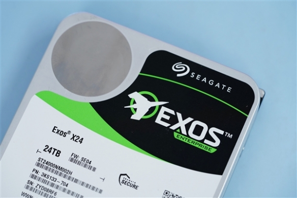 全球首款24TB硬盘！希捷银河Exos X24 24TB图片出炉-第8张图片