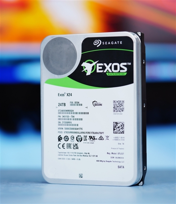全球首款24TB硬盘！希捷银河Exos X24 24TB图片出炉-第11张图片