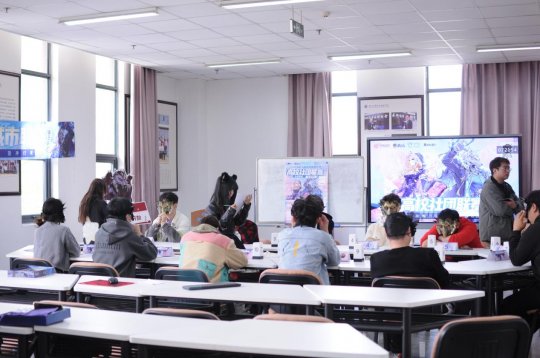 结识新朋友，开始玩狼人杀戮游戏！《狼人杀》春季校园行正在如火如荼地进行中。-第5张图片