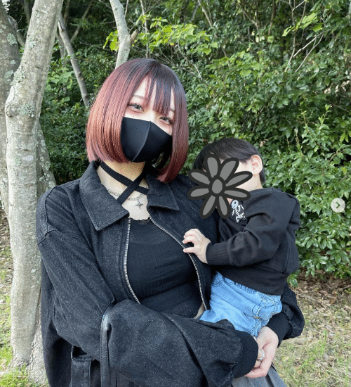 日本人妻COS《葬送的芙莉莲》尤贝尔：死鱼眼超还原-第6张图片
