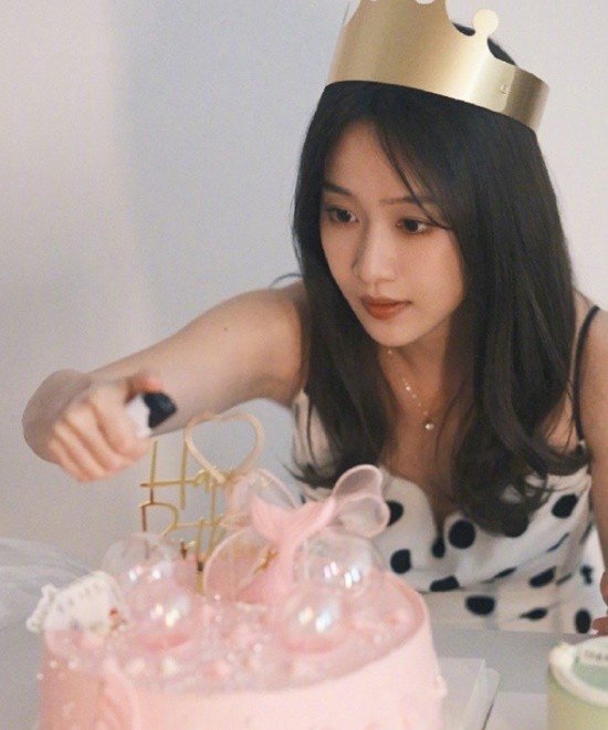 《巴啦啦小魔仙》