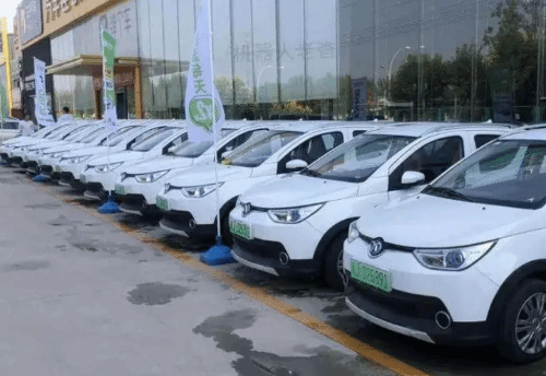 一下降7万元谁受得了？二手车商称不敢收新能源车-第2张图片