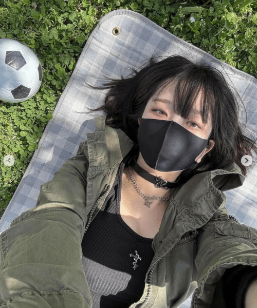 日本人妻COS《葬送的芙莉莲》尤贝尔：死鱼眼超还原-第9张图片