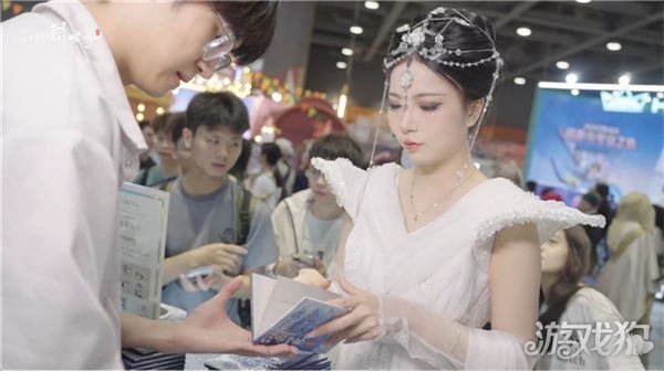 太荒谬了。这个29岁的IP怎么会这么火？-第3张图片