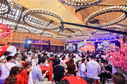2024征途嘉年华:一票难求的玩家盛宴！-第2张图片
