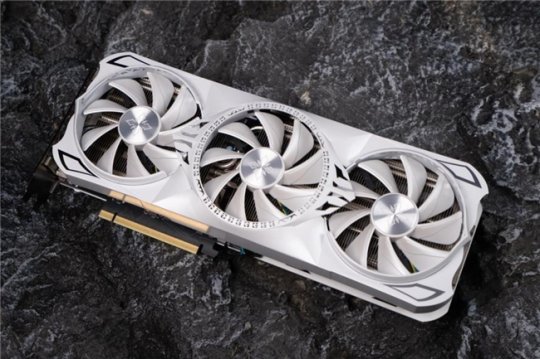 《对马岛之魂:导演剪辑版》PC版在线峰值超7万！耕升RTX40系列显卡可以轻松填满它的游戏体验。-第16张图片