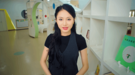 AI美女在线语音聊天！《美女 应接不暇》Steam上架-第2张图片