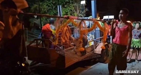 因为不想虐猫 泰国人用哆啦A梦代替真猫祭天求雨-第1张图片