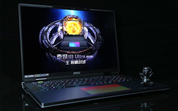 4090显卡+128G内存MSI Titan 18 Ultra 2024游戏笔记本的评估-第2张图片
