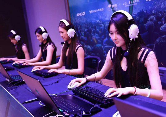 解说2024 Razer大学挑战赛,分解助力济南站。-第6张图片 解说2024 Razer大学挑战赛,分解助力济南站。-第6张图片