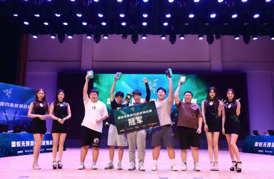 解说2024 Razer大学挑战赛,分解助力济南站。-第3张图片 解说2024 Razer大学挑战赛,分解助力济南站。-第3张图片